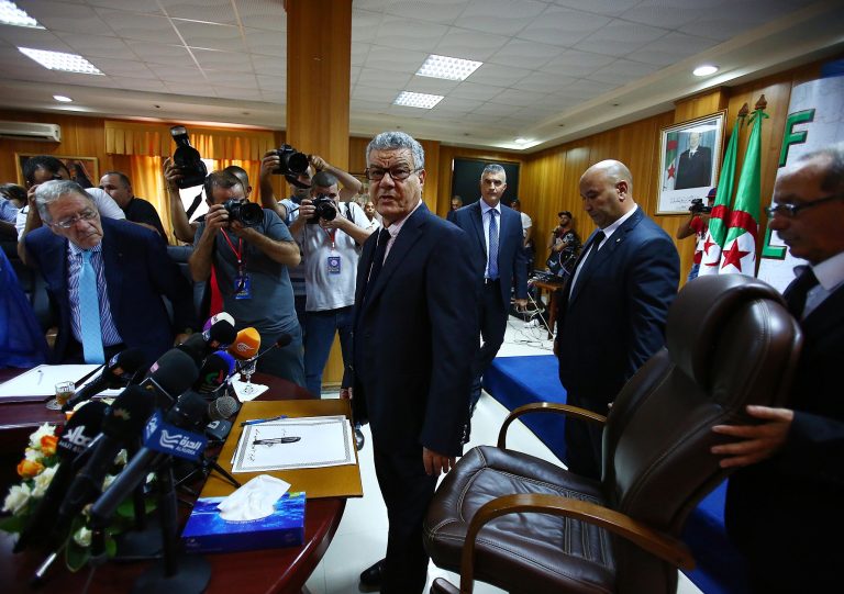 FLN, politique, Ould-Abbès, comité central