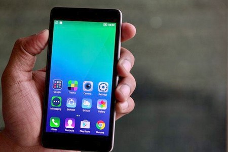 Le pack 4G comprend un smartphone Lenovo 4G. D. R.