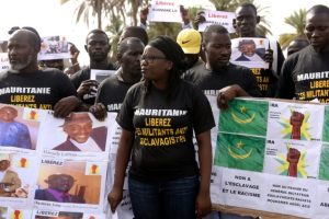 Une manifestation contre l'esclavagisme et le racisme en Mauritanie. D. R.