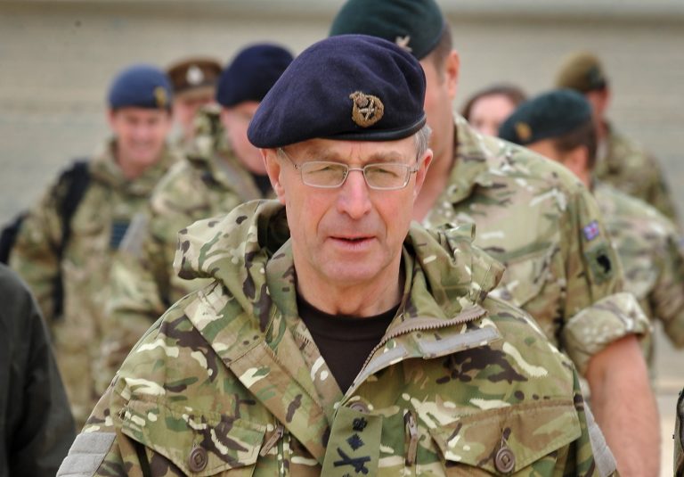 Le général David Richards. D. R.
