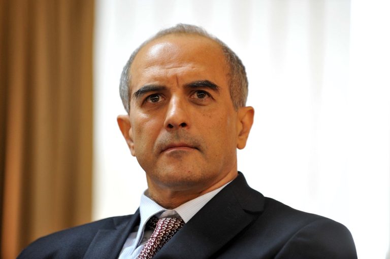 Amine Mazouzi, P-DG de la Sonatrach. New Press