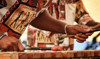 Le groupe sud-africain Marimba Vibrations en concert à Alger