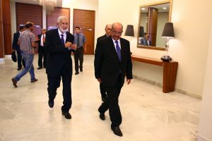Messahel et le ministre libyen des Affaires étrangères, T. Siala, à Alger. New Press