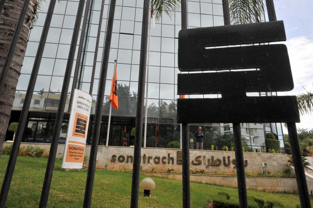 Sonatrach Eni Signature Daccords De Partenariat Algérie Patriotique 