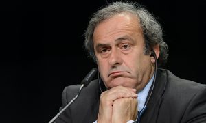 Corruption au sein de la Fifa : Platini et Blatter devant la justice suisse