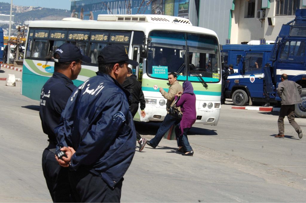 policiers complots
