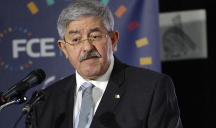 Ouyahia met fin aux avantages abusifs accordés aux hauts fonctionnaires