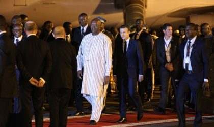 Au Burkina Faso, le convoi de Macron aurait été caillassé