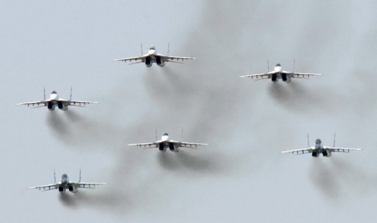 L'aviation russe cible Daech en Syrie