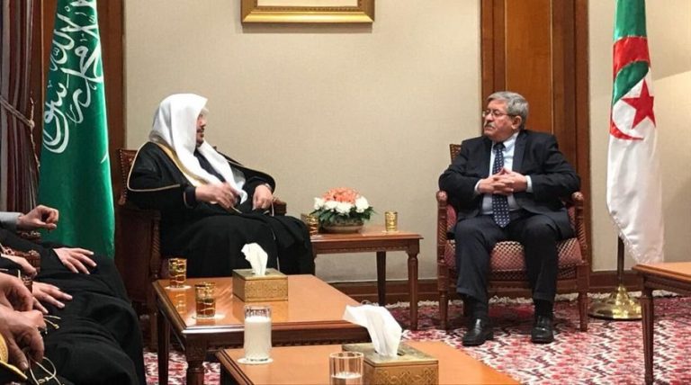 Algéeie Arabie Saoudite banderole