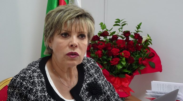Zoubida Assoul mouvement populaire Algérie