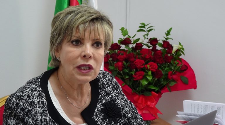Zoubida Assoul Algérie