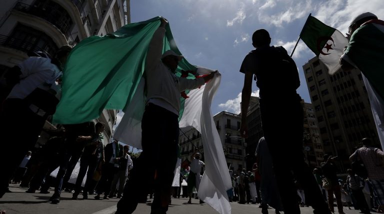 28e vendredi pétition