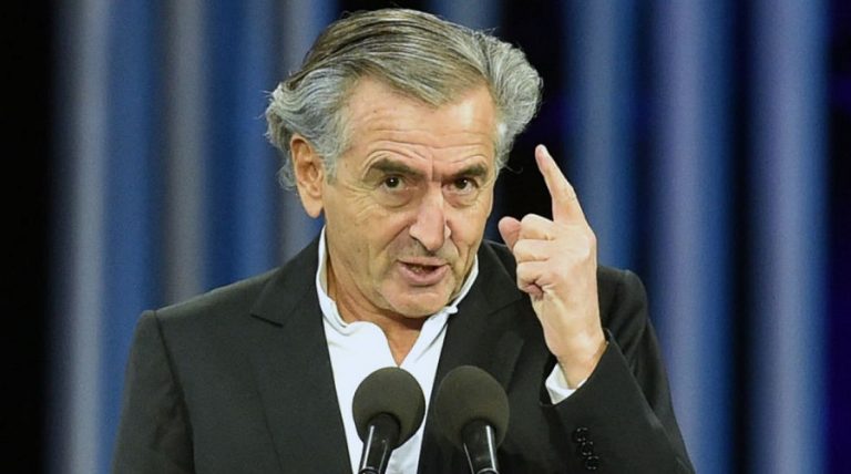 Bernard-Henri Lévy drapeau amazigh