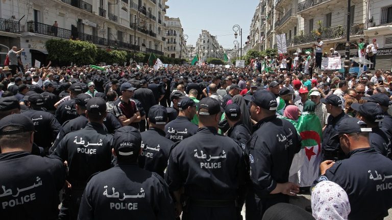 hirak tension