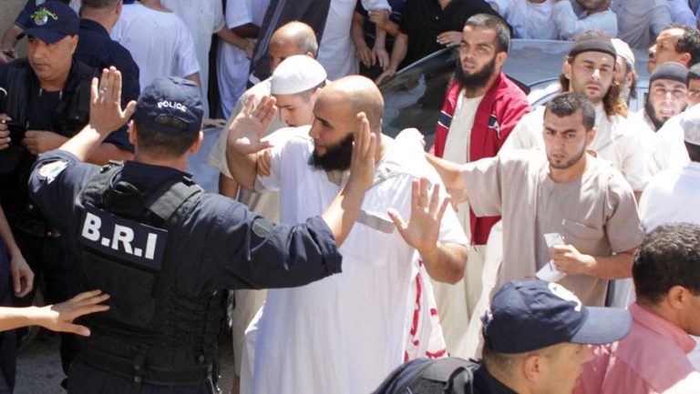 extremistes débits de boissons