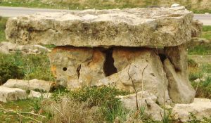 dolmen