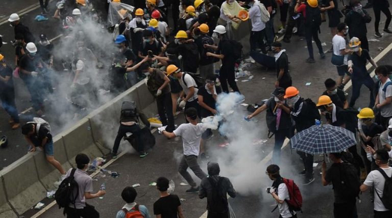 hong kong manifestations