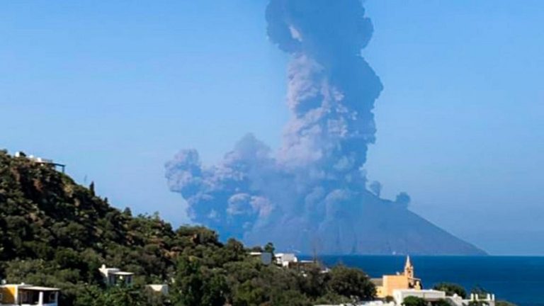 stromboli volcan Italie