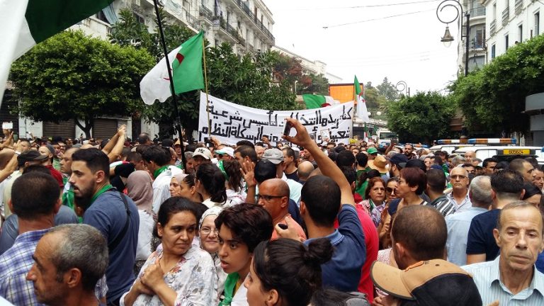 Hirak Alger Gaïd-Salah