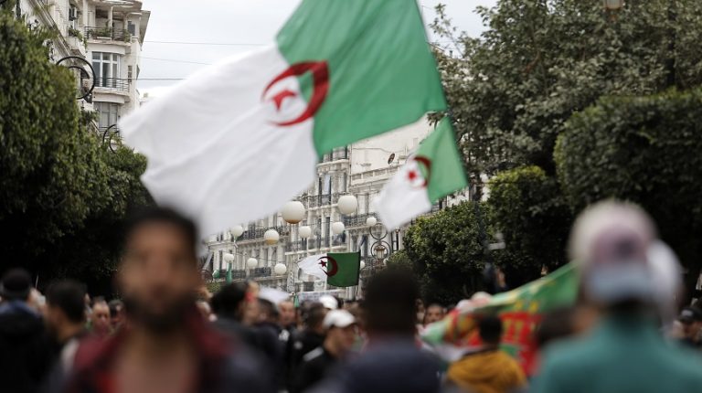 44e vend Mouvement populaire
