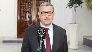 Benabderrahmane l’étranger
