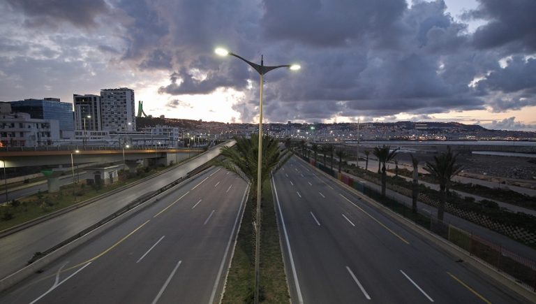 confinement langage politique
