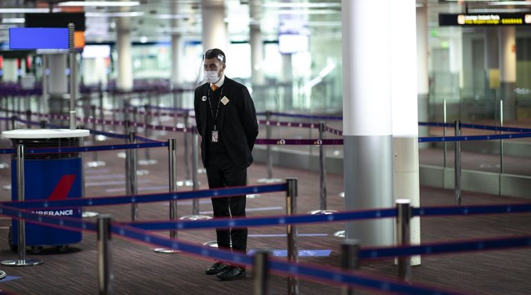 La France demeure de loin la destination la plus prisée par les Algériens. D. R.