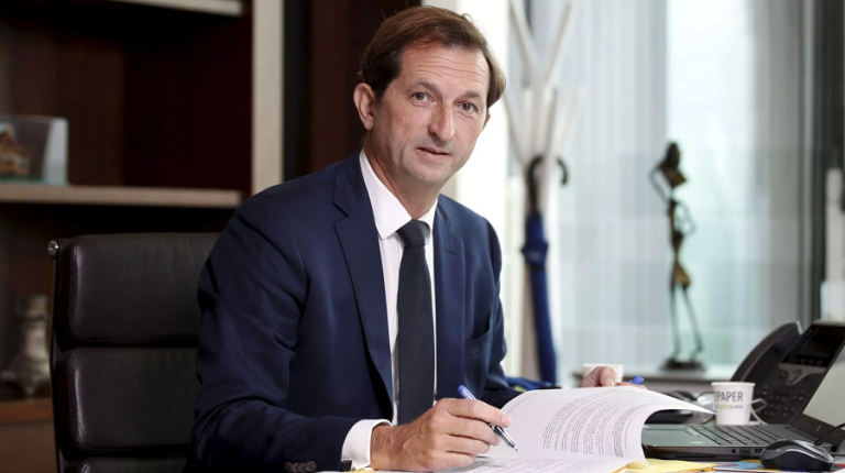 limogeage Seaal Suez