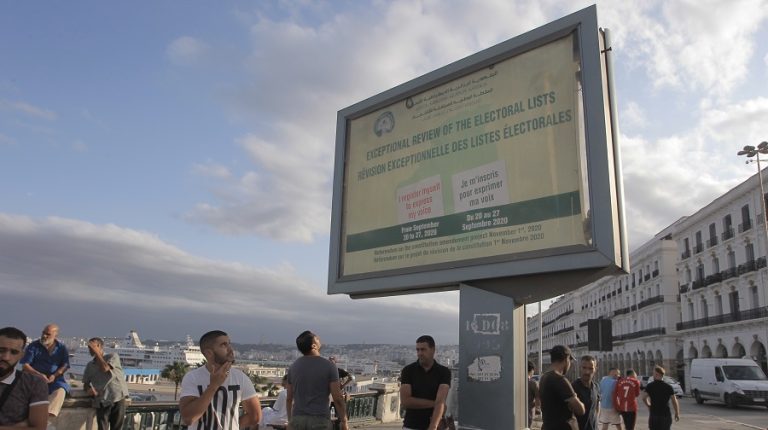 constitution colonialismes