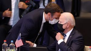 Macron Biden
