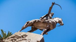 AEK colonisation française