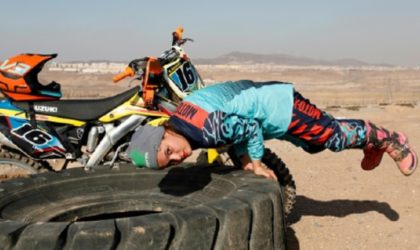 Iran : à 23 ans, elle est à l’origine de la moto-école pour femme à Téhéran