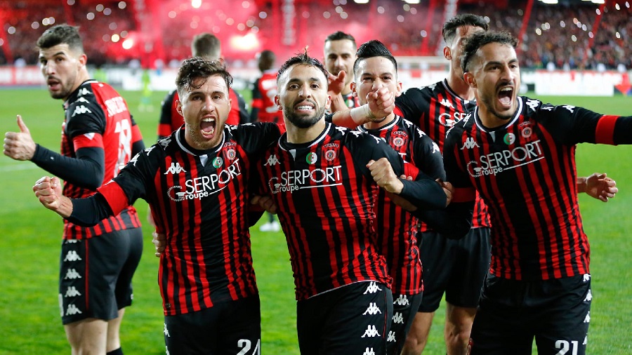 USM Alger trophée