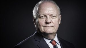 Asselineau Macron
