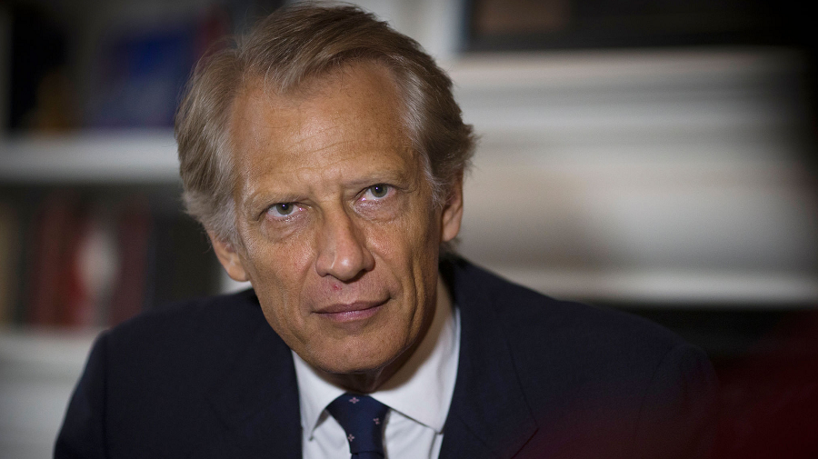 L’ancien ministre français Dominique de Villepin dézingue Israël à partir d’Alger