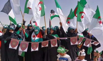 Manifestation de soutien des citoyens de la ville sahraouie libérée de Smara à l’USM Alger