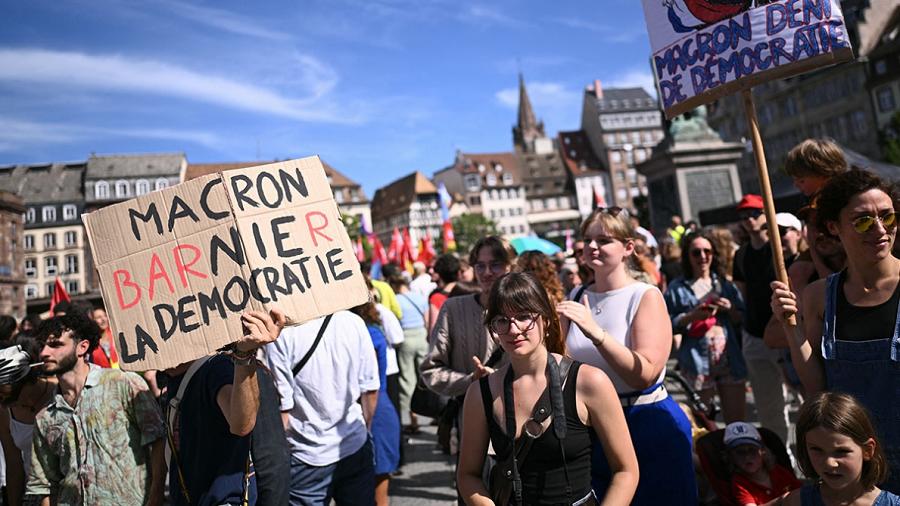 Manifestation démocratie bourgeoise