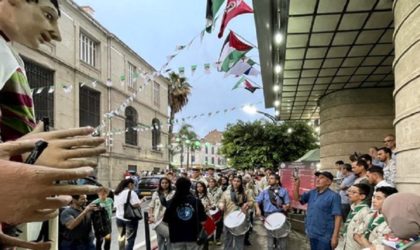 13e Festival international de théâtre : ouverture en couleurs à Béjaïa