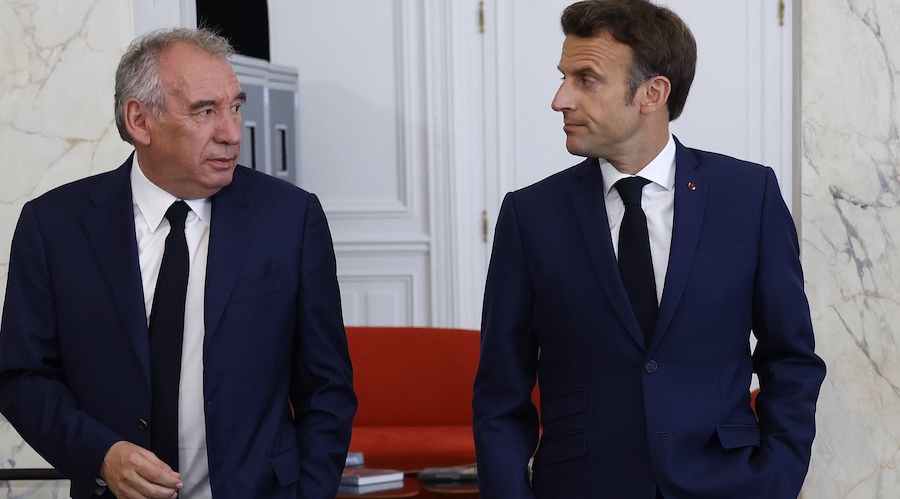 Macron Bayrou