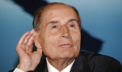 Quand François Mitterrand jurait de «récupérer l’Algérie sans payer un sou»