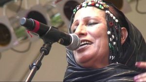 La vie engagée de la chanteuse sahraouie Mariem Hassan projetée au Fipadoc 2025