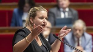 «La France a faim !», atteste la député LFI Mathilde Panot