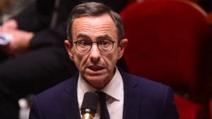 Le ministre français de l’Intérieur doit quitter ses fonctions le 10 avril prochain