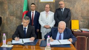 fabrication locale de véhicules : le ministère de l’Industrie signe avec le constructeur chinois Jetour