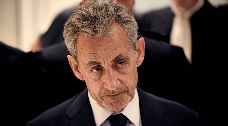 Le cadavre politique Nicolas Sarkozy : offrande sacrificielle de la cabale financière
