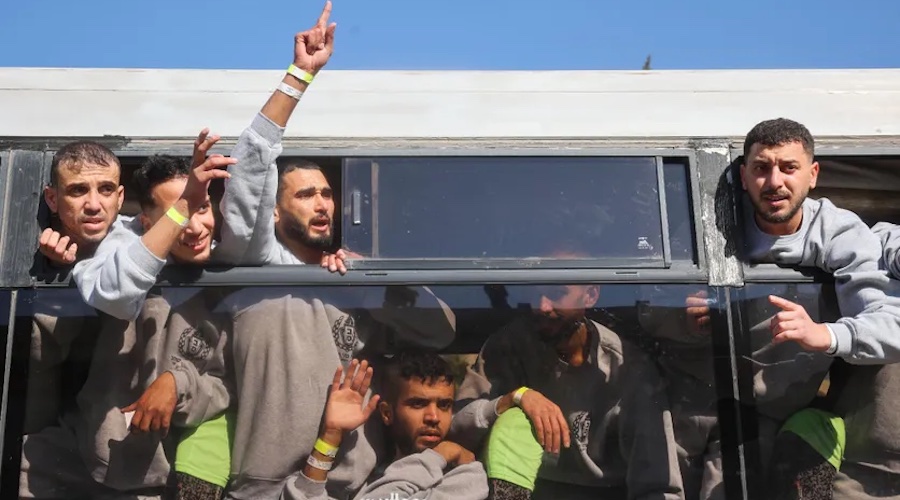 Accord de cessez-le-feu : l’entité sioniste libère 83 prisonniers palestiniens de la prison d’Ofer   