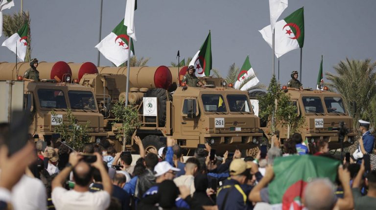 El-Djeïch : «L’unité entre la nation et son armée garantit la capacité du pays à surmonter tous les défis»