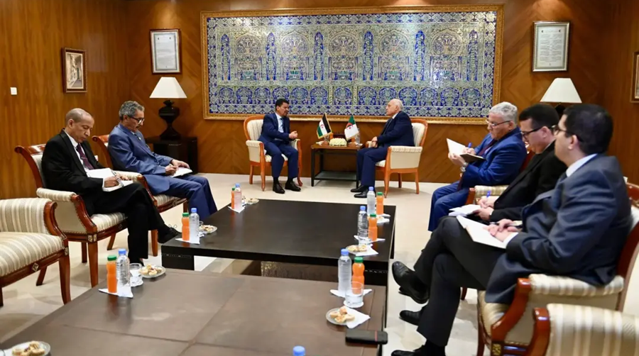 Adoption de la résolution 2 797 : Attaf reçoit son homologue sahraoui Yeslem Beisat