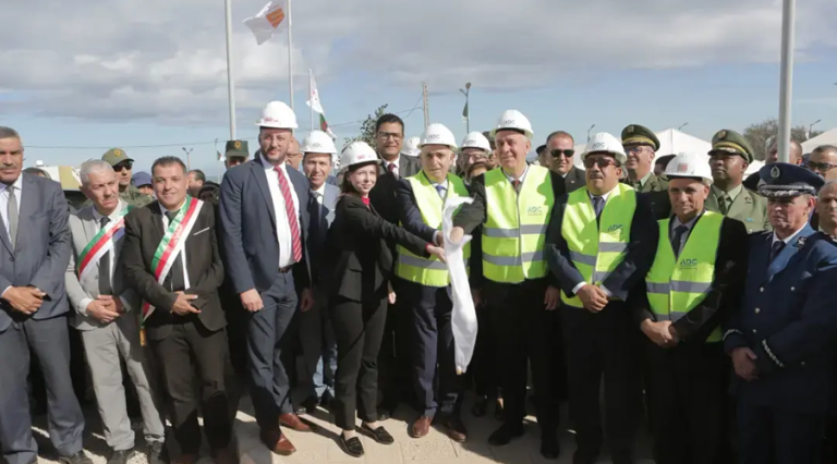 Tlemcen : lancement du chantier de réalisation d’une station de dessalement de l’eau de mer